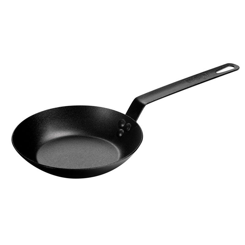Lodge Heritage Carbon Steel Skillet - Image 30