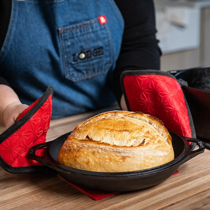 Lodge Heritage Bread Baking Set - Image 2