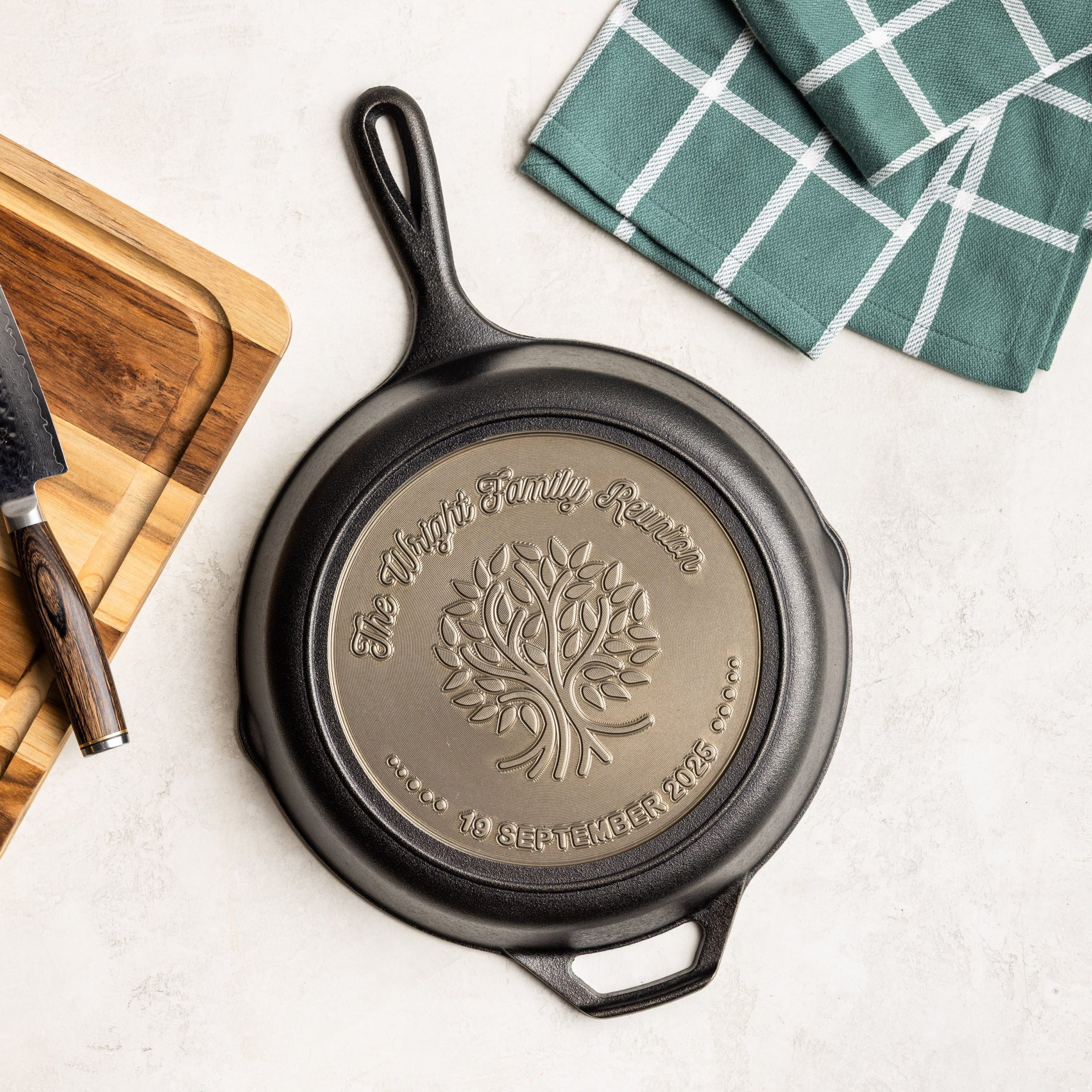 Lodge Heritage Custom Engraved Tree Skillet - Image 8