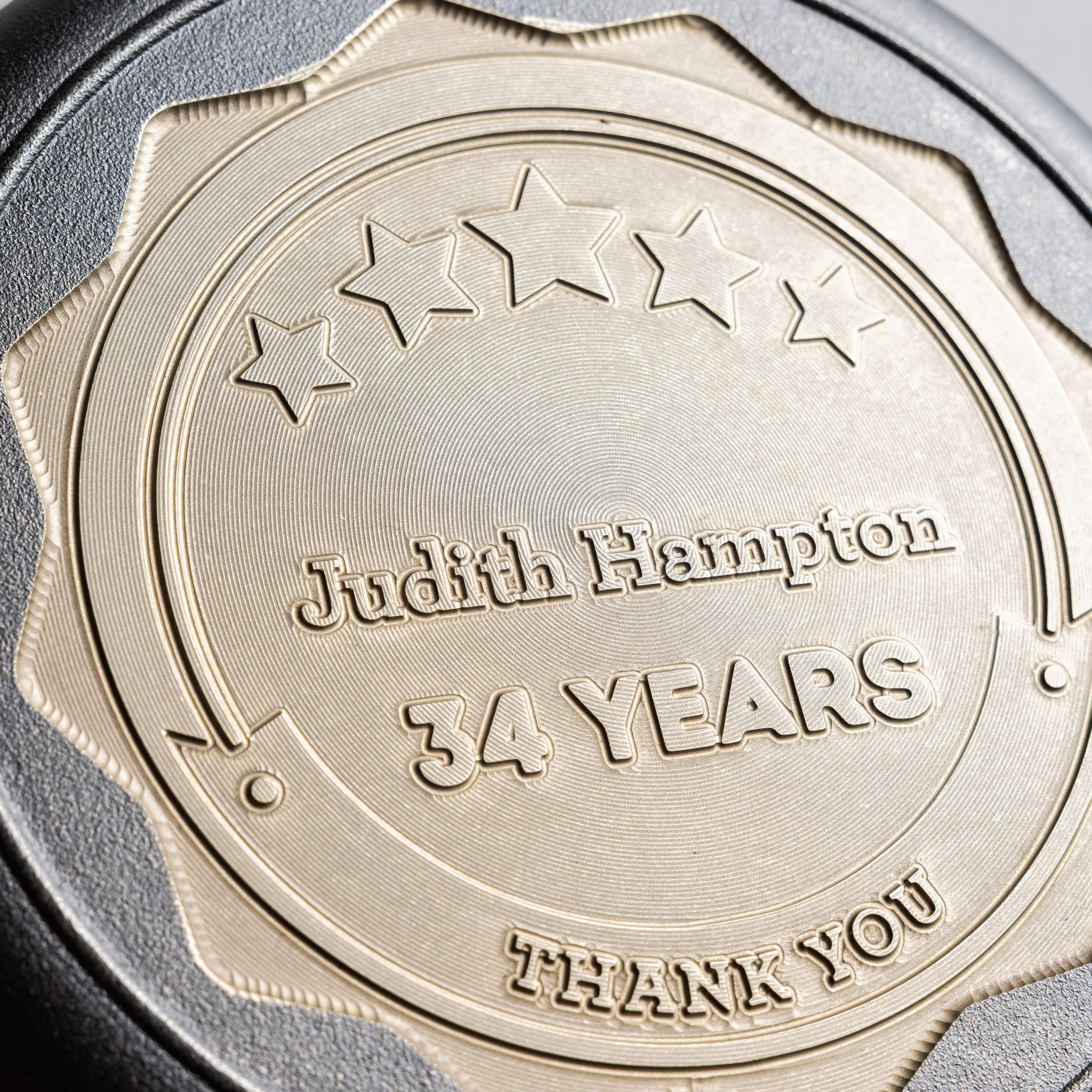 Lodge Heritage Custom Engraved Award Skillet - Image 2