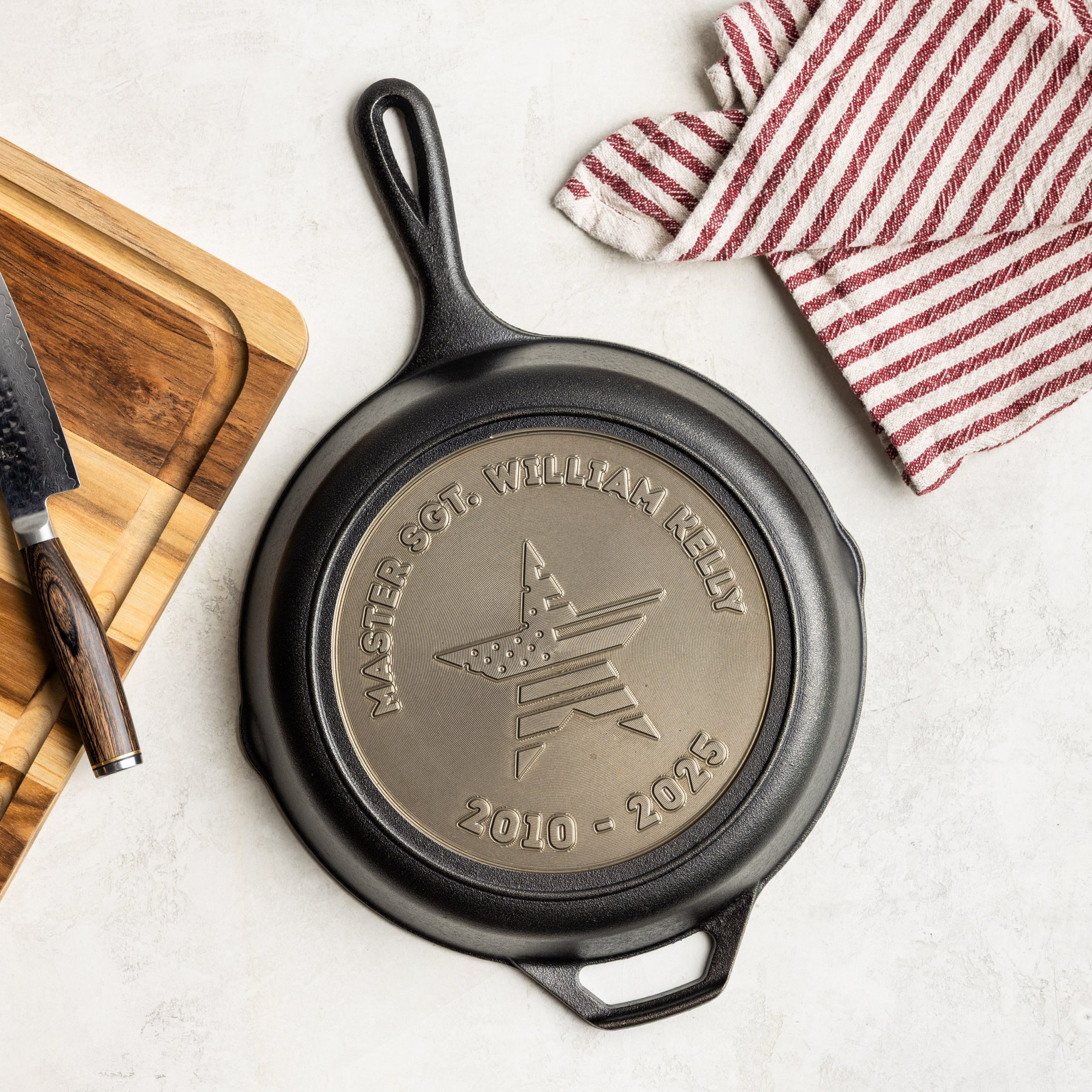 Lodge Heritage Custom Engraved Honor Skillet - Image 8