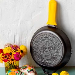 Lodge Heritage Seasoned Cast Iron Sugar Skull Skillet with Deluxe Handle Holder