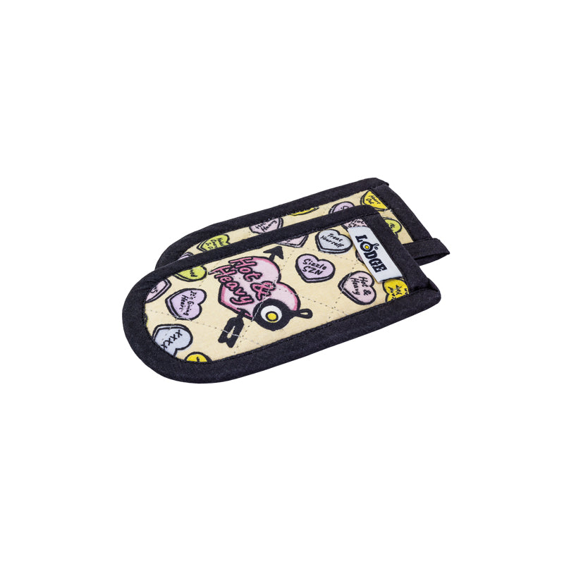 Lodge Heritage Conversation Heart Handle Holders, Set of Two - Image 7