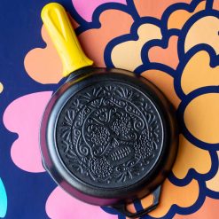 Alternative view of Lodge Heritage Seasoned Cast Iron Sugar Skull Skillet with Deluxe Handle Holder