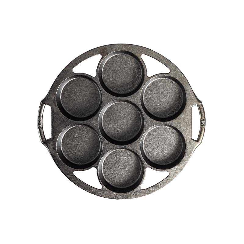 Lodge Heritage Seasoned Cast Iron Mini Cake Pan - Image 2