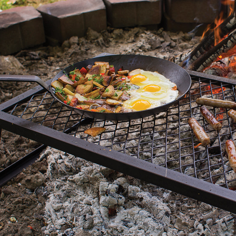 Lodge Heritage Carbon Steel Skillet - Image 14