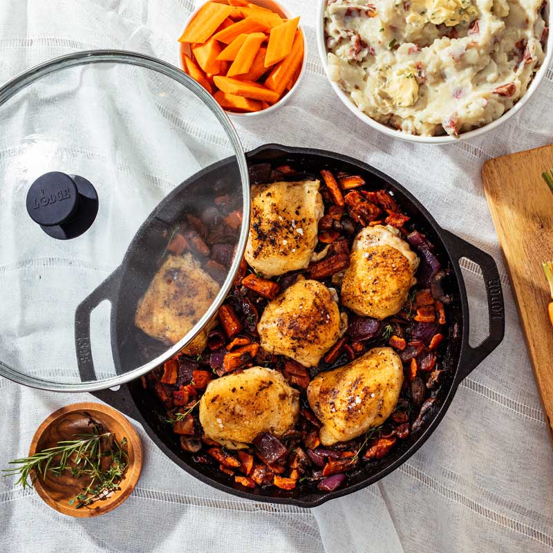 Lodge Heritage Chef Collection 12 Inch Cast Iron Everyday Pan - Image 4