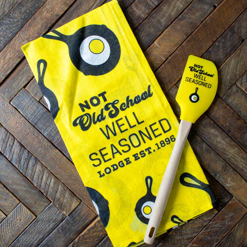 Lodge Heritage Not Old School Well Seasoned Accessory Set - Image 2