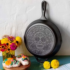 Lodge Heritage 10.25 Inch Seasoned Cast Iron Sugar Skull Skillet